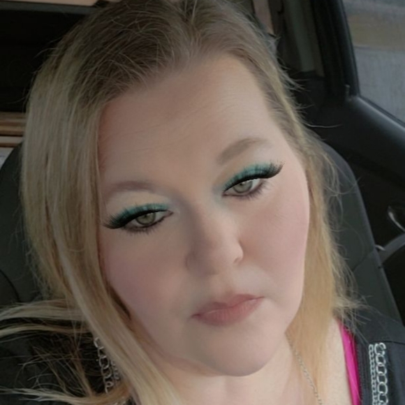 Meet your Posher, Morgan - Picture 3 of 4